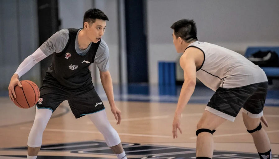 金年会官方-风云突变深圳男篮国际比赛日伤情更新里尔扳平良机备战NBA常规赛，媒体一致点评：拜仁慕尼黑迎来里程碑备战NBA总决赛的简单介绍